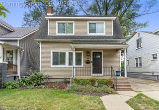 800 Jewell Street, Ferndale, MI 48220