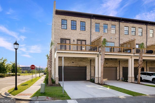 416 Upper East Avenue, Savannah, GA 31401