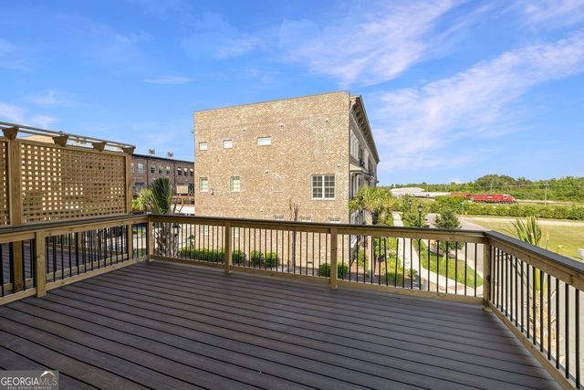 416 Upper East Avenue, Savannah, GA 31401