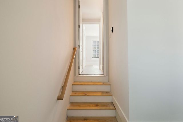 416 Upper East Avenue, Savannah, GA 31401