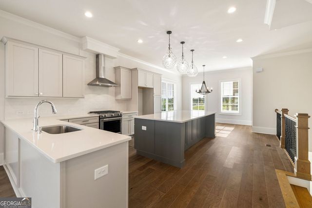 416 Upper East Avenue, Savannah, GA 31401