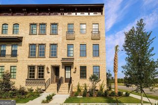 416 Upper East Avenue, Savannah, GA 31401