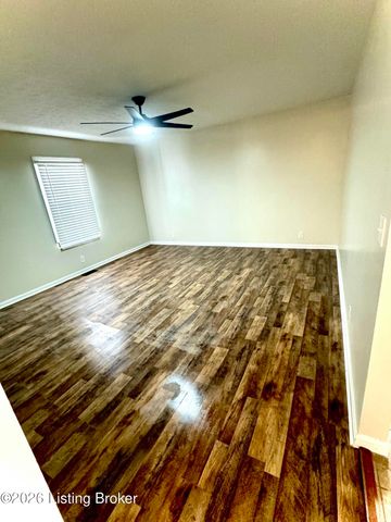216 Hill St, Bardstown, KY 40004