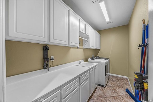 2360 Jean Marie, Corona, CA 92882
