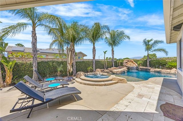 2360 Jean Marie, Corona, CA 92882