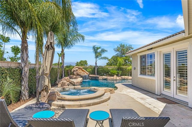 2360 Jean Marie, Corona, CA 92882