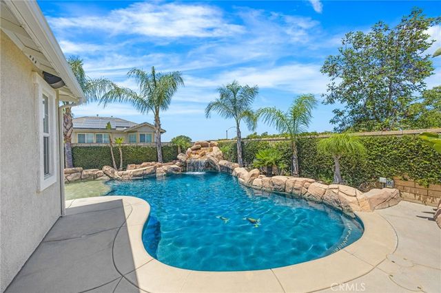 2360 Jean Marie, Corona, CA 92882