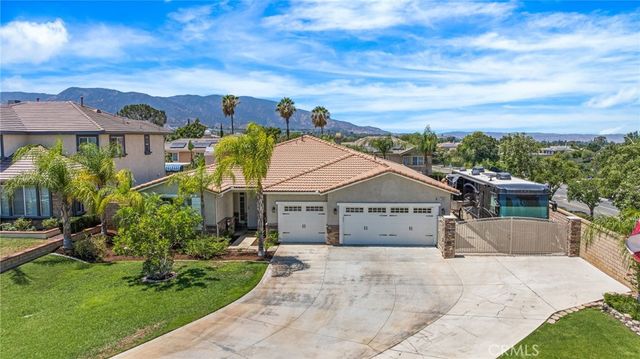2360 Jean Marie, Corona, CA 92882