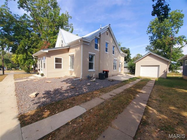 222 W Jefferson Street, Palmyra, MO 63461