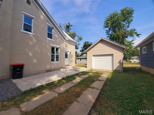 222 W Jefferson Street, Palmyra, MO 63461