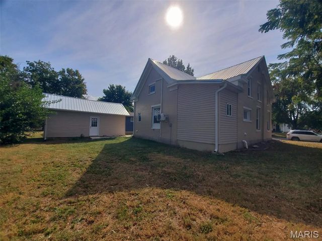 222 W Jefferson Street, Palmyra, MO 63461