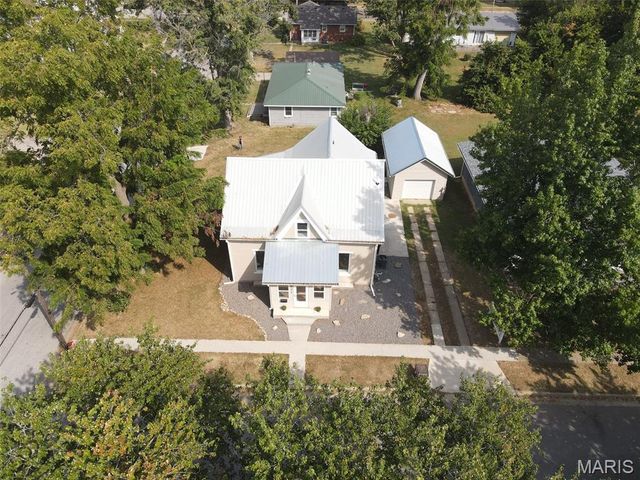 222 W Jefferson Street, Palmyra, MO 63461