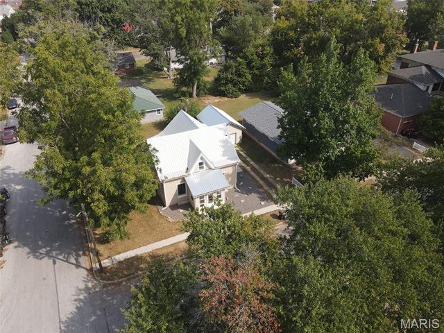 222 W Jefferson Street, Palmyra, MO 63461