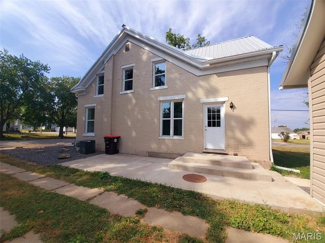 222 W Jefferson Street, Palmyra, MO 63461