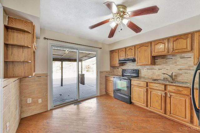 2480 Merriway Lane, Colerain Twp, OH 45231