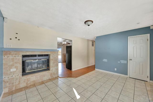 2480 Merriway Lane, Colerain Twp, OH 45231