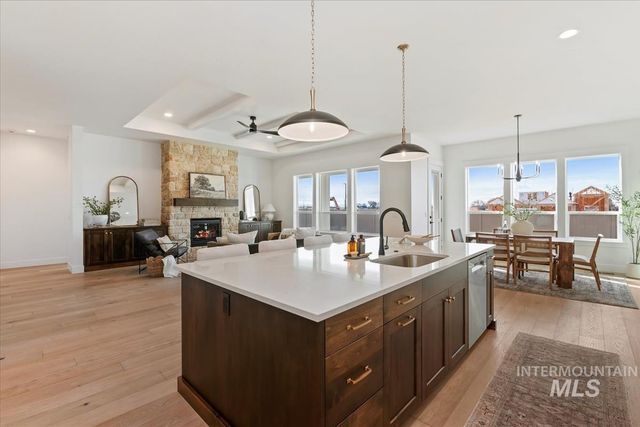 2033 E Blakehurst St., Kuna, ID 83634