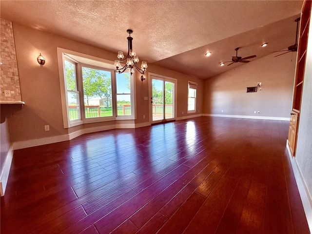 1904 Mayflower Road, Bentonville, AR 72713