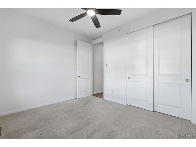 8283 S Queen St, Littleton, CO 80127