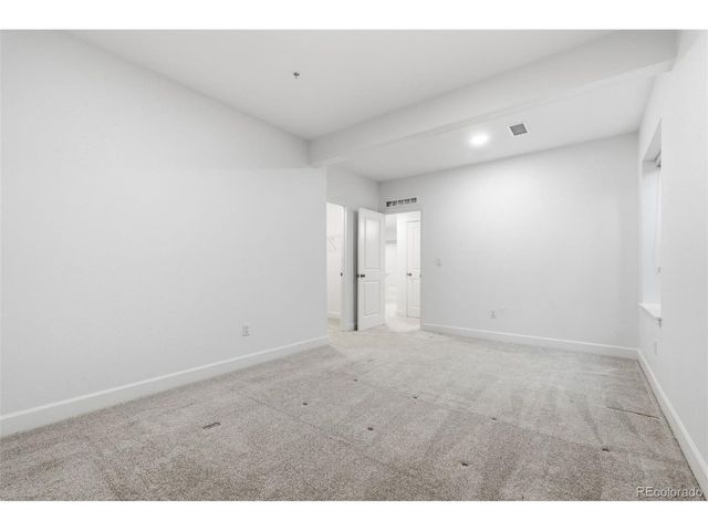 8283 S Queen St, Littleton, CO 80127