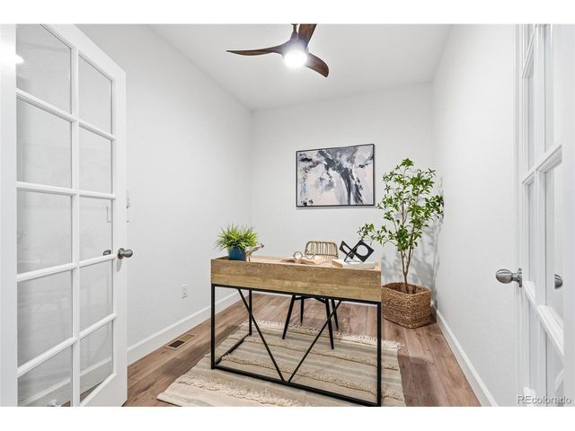 8283 S Queen St, Littleton, CO 80127