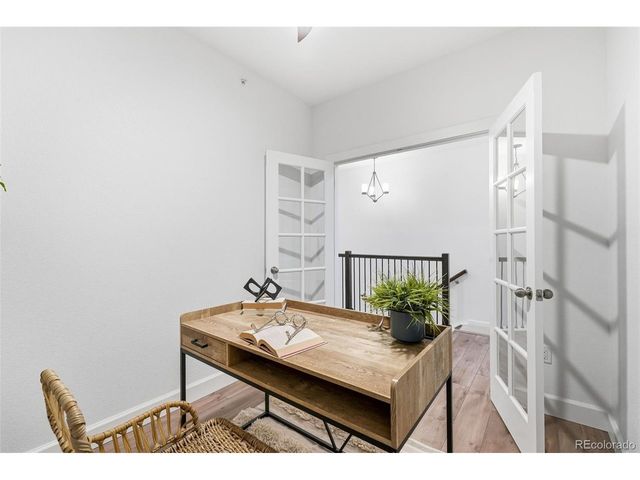 8283 S Queen St, Littleton, CO 80127