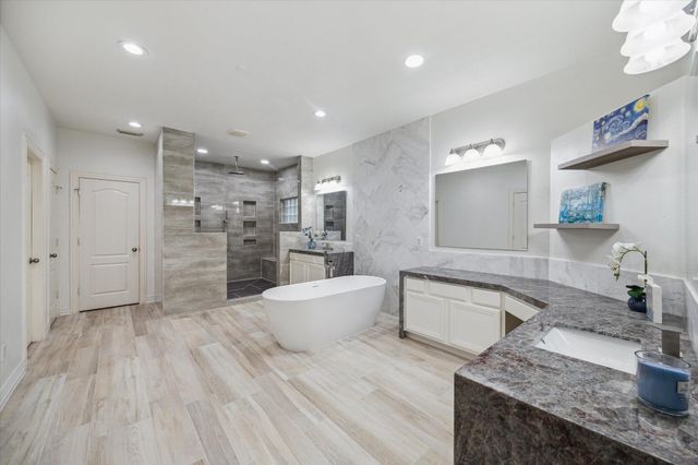 14610 Majestic Oaks, Magnolia, TX 77354