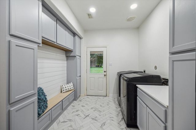 14610 Majestic Oaks, Magnolia, TX 77354