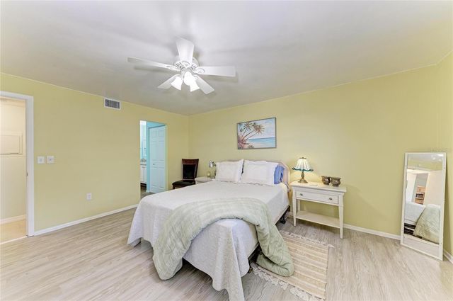 4412 SPICEWOOD DRIVE E, Bradenton, FL 34208
