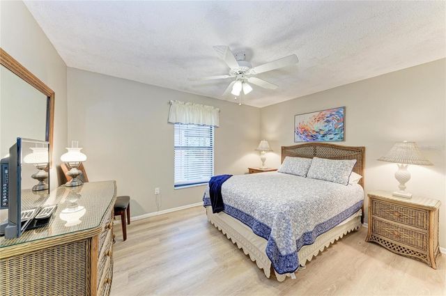 4412 SPICEWOOD DRIVE E, Bradenton, FL 34208