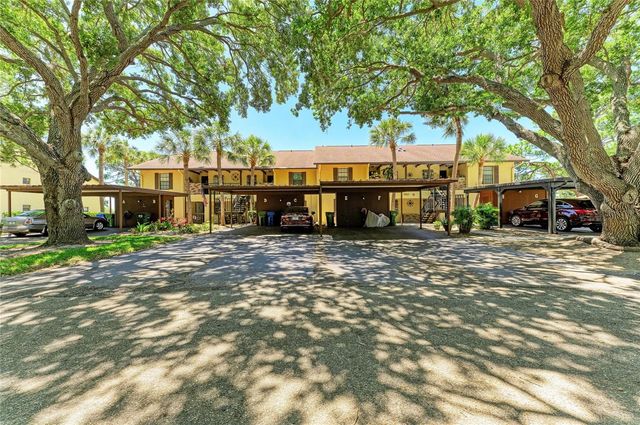 4412 SPICEWOOD DRIVE E, Bradenton, FL 34208