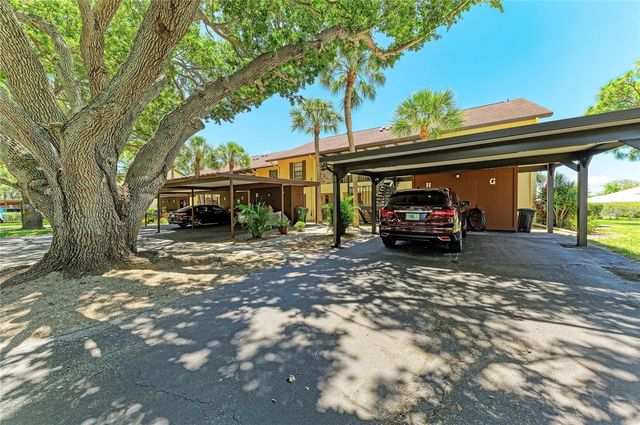 4412 SPICEWOOD DRIVE E, Bradenton, FL 34208