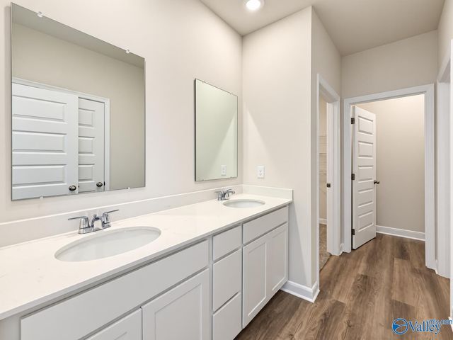 105 Meadow Path Drive, Meridianville, AL 35759