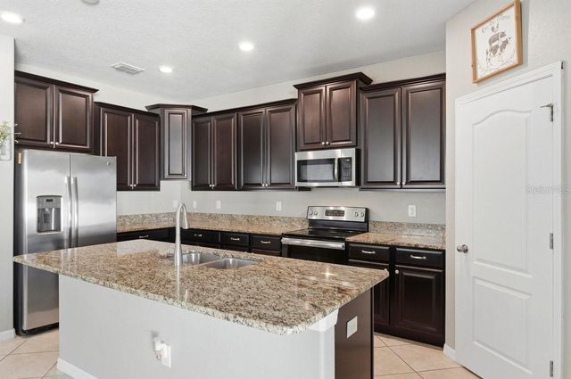 10910 WHITTNEY CHASE DRIVE, Riverview, FL 33579