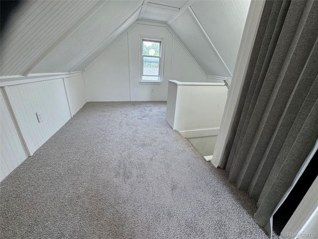 12415 Vernon Avenue, Warren, MI 48089