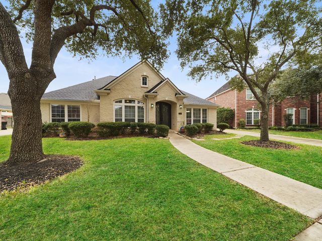 3906 Figure Four Lake Lane, Richmond, TX 77406