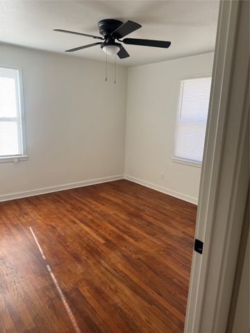 1541 Mccarty Street, Aspermont, TX 79502