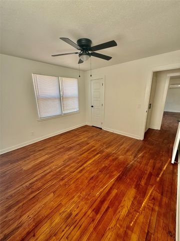 1541 Mccarty Street, Aspermont, TX 79502