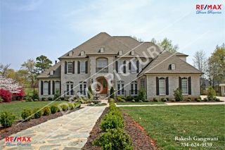 31111 Lahser Road, Beverly Hills, MI 48025