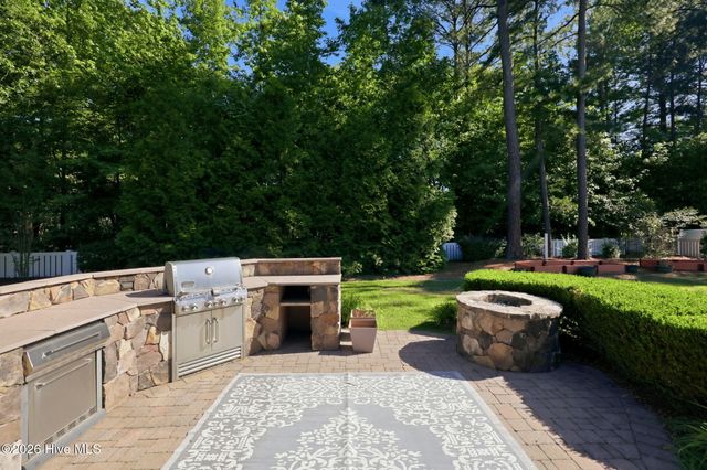 3952 Colony Woods Drive, Greenville, NC 27834