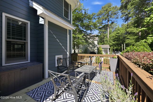 3952 Colony Woods Drive, Greenville, NC 27834