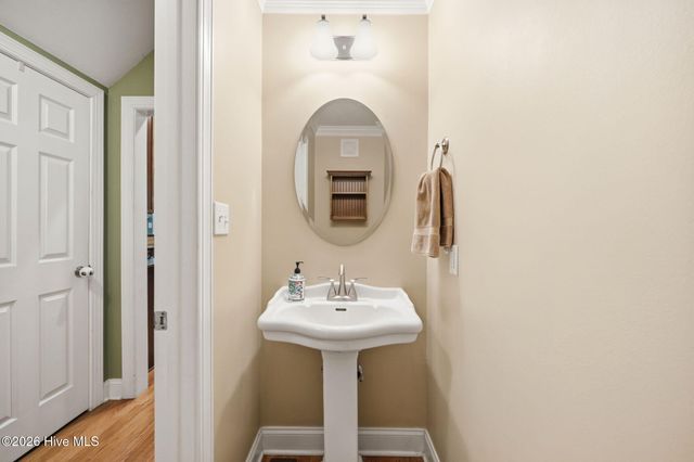 3952 Colony Woods Drive, Greenville, NC 27834