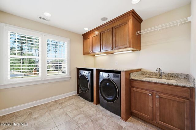 3952 Colony Woods Drive, Greenville, NC 27834