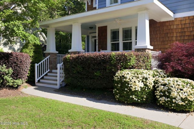 3952 Colony Woods Drive, Greenville, NC 27834