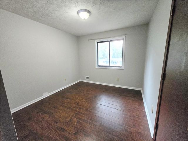2982 Hillwood Drive, Lawrenceville, GA 30044