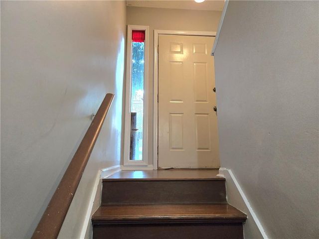2982 Hillwood Drive, Lawrenceville, GA 30044