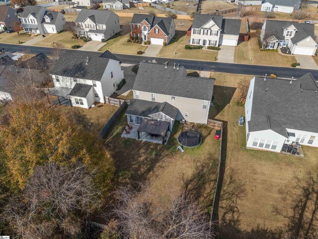 135 Castleton Circle, Boiling Springs, SC 29316