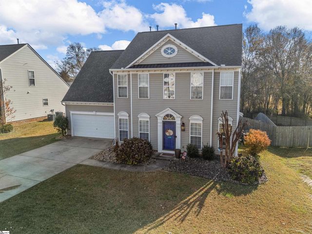 135 Castleton Circle, Boiling Springs, SC 29316