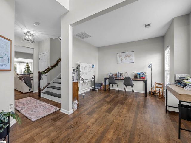 135 Castleton Circle, Boiling Springs, SC 29316