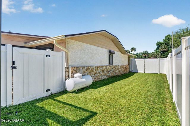 3492 Country Walk Drive, Port Orange, FL 32129